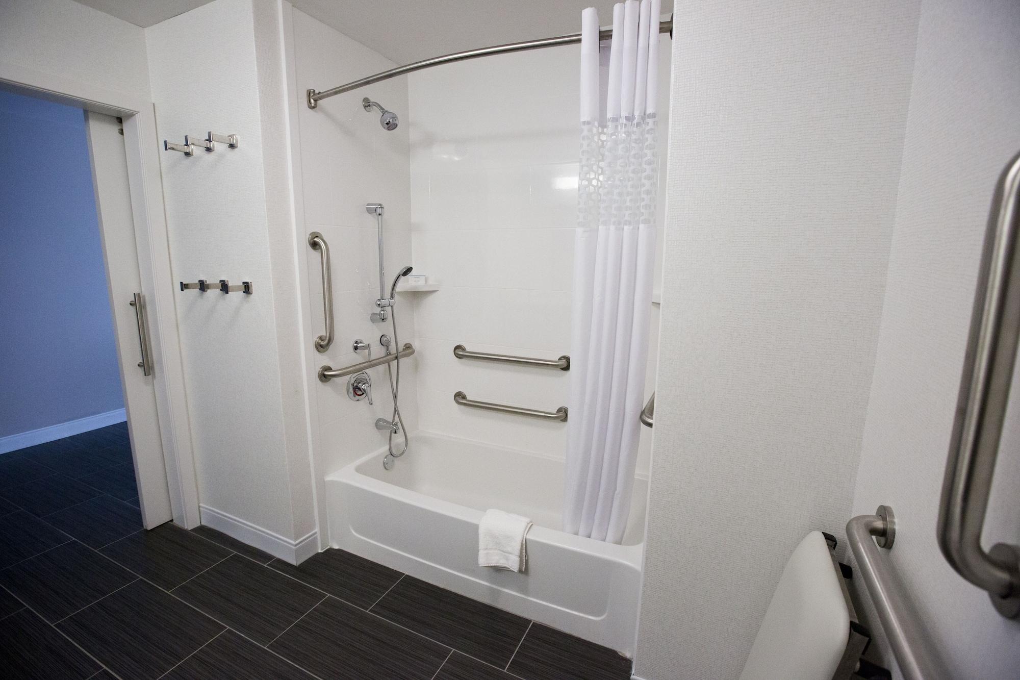 Hampton Inn Blue Ash/Cincinnati, Oh Ngoại thất bức ảnh