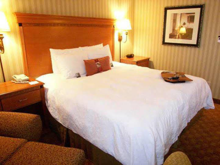 Hampton Inn Blue Ash/Cincinnati, Oh Ngoại thất bức ảnh
